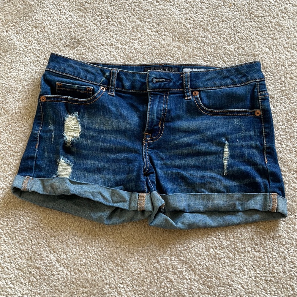 Aeropostale size 2 midi shorts
